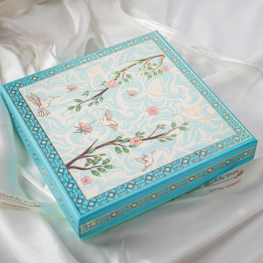 ANMOL Premium gifting basket with assorted goodies Product vendor